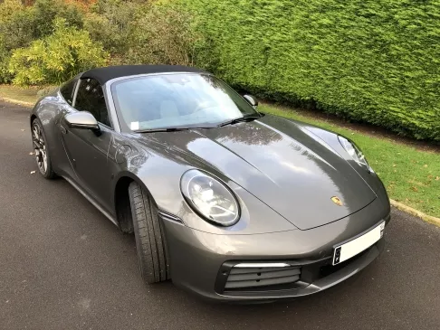 Pose film solaire Porsche - Vitres teintées pour sportive